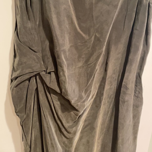 OBJECTS WITHOUT MEANING OLIVE TWISTED LOUNGE DRESS - Picture 8 of 11